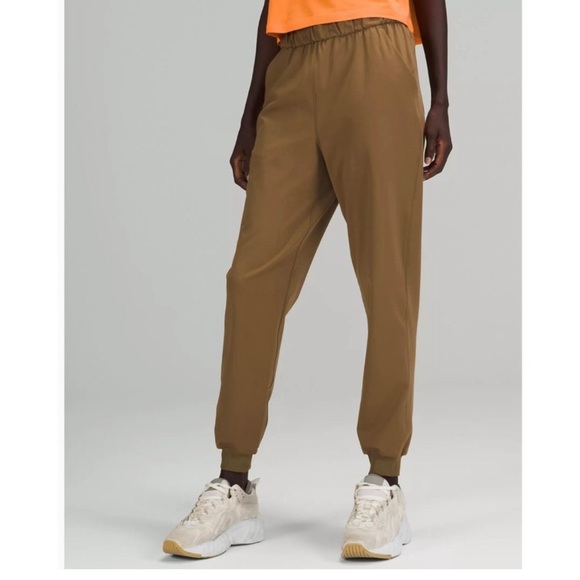 Lululemon Joggers - Picture 1 of 5